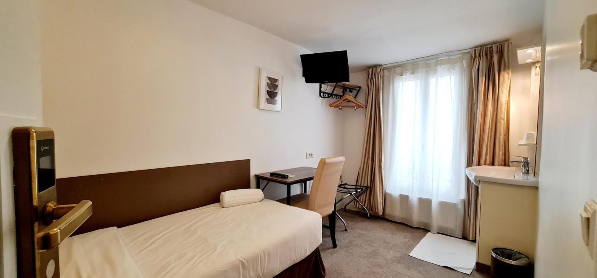Hotel De France 18 Paris Luaran gambar