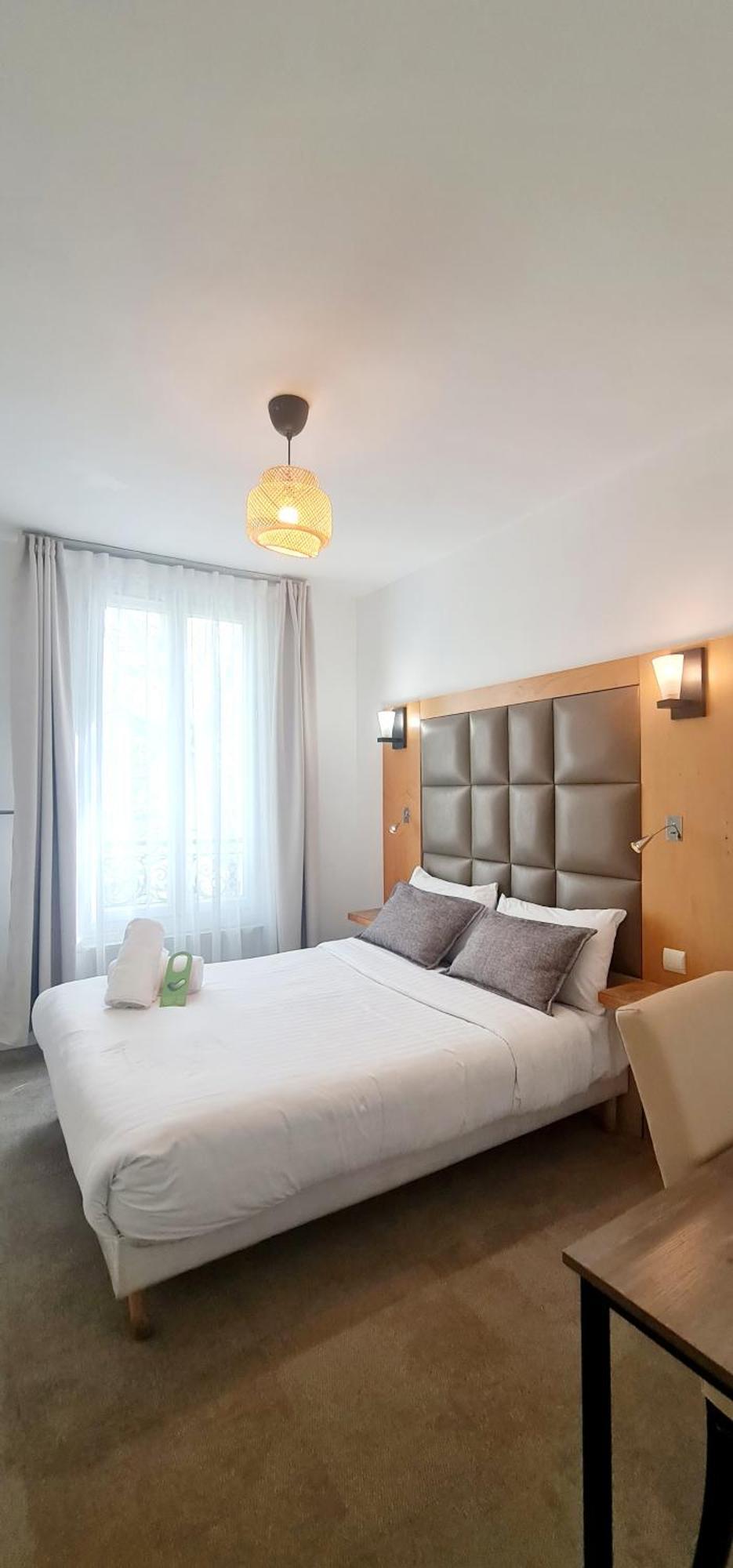 Hotel De France 18 Paris Luaran gambar