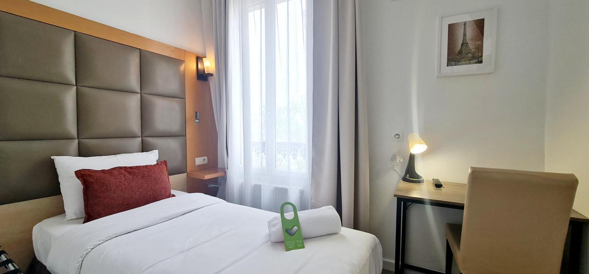 Hotel De France 18 Paris Luaran gambar